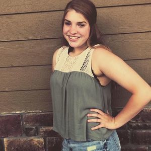 Meet your Posher, Katelyn